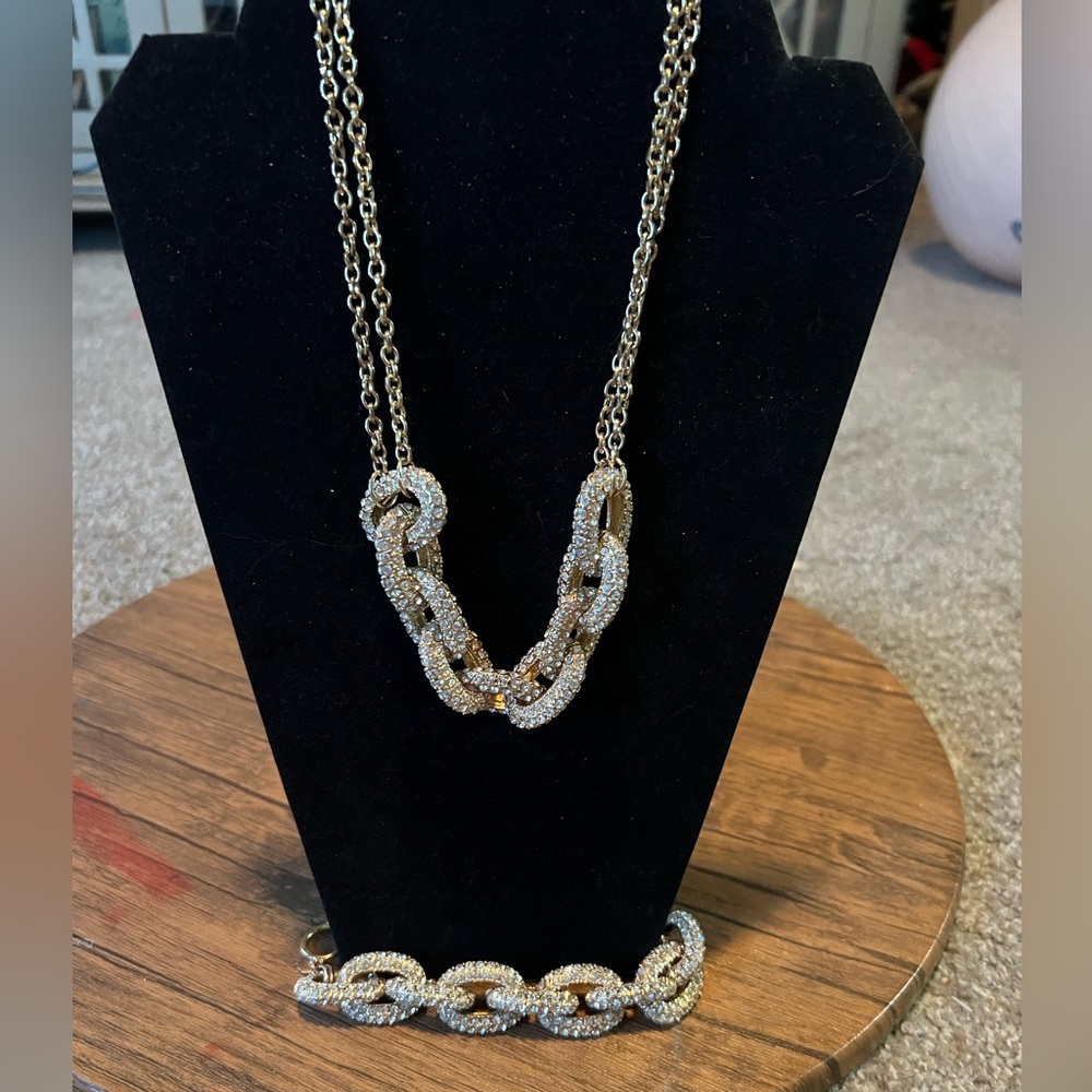 Gold Bling Necklace and Bracelet!!